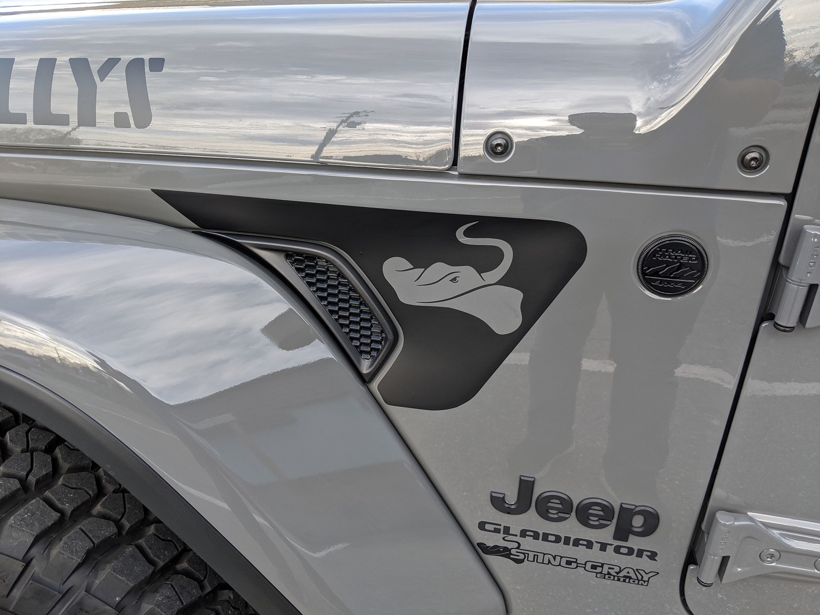 Jeep Stingray Logo